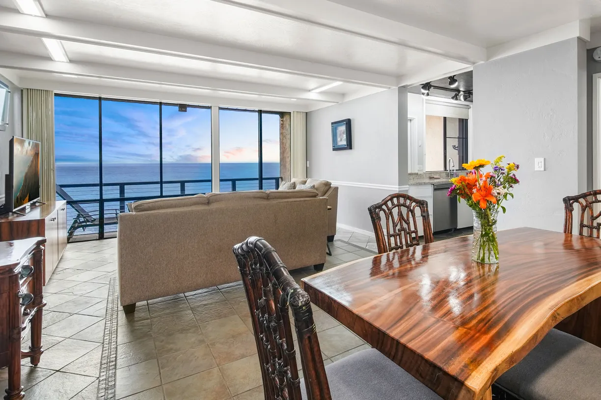 Hawaii Real Estate | View 1677 PEE RD, B2 | Listing