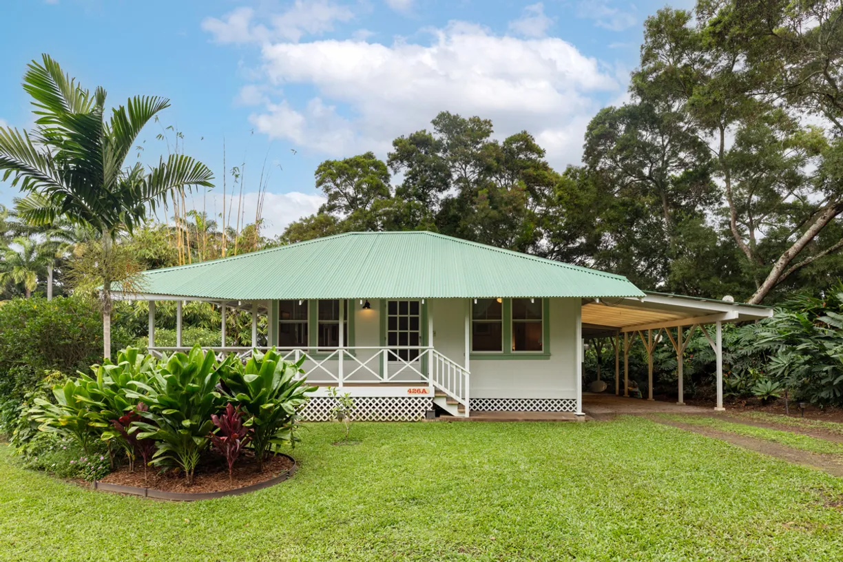 Hawaii Real Estate | View 54-426-A KAPAAU RD | 2 Beds, 1 Bath