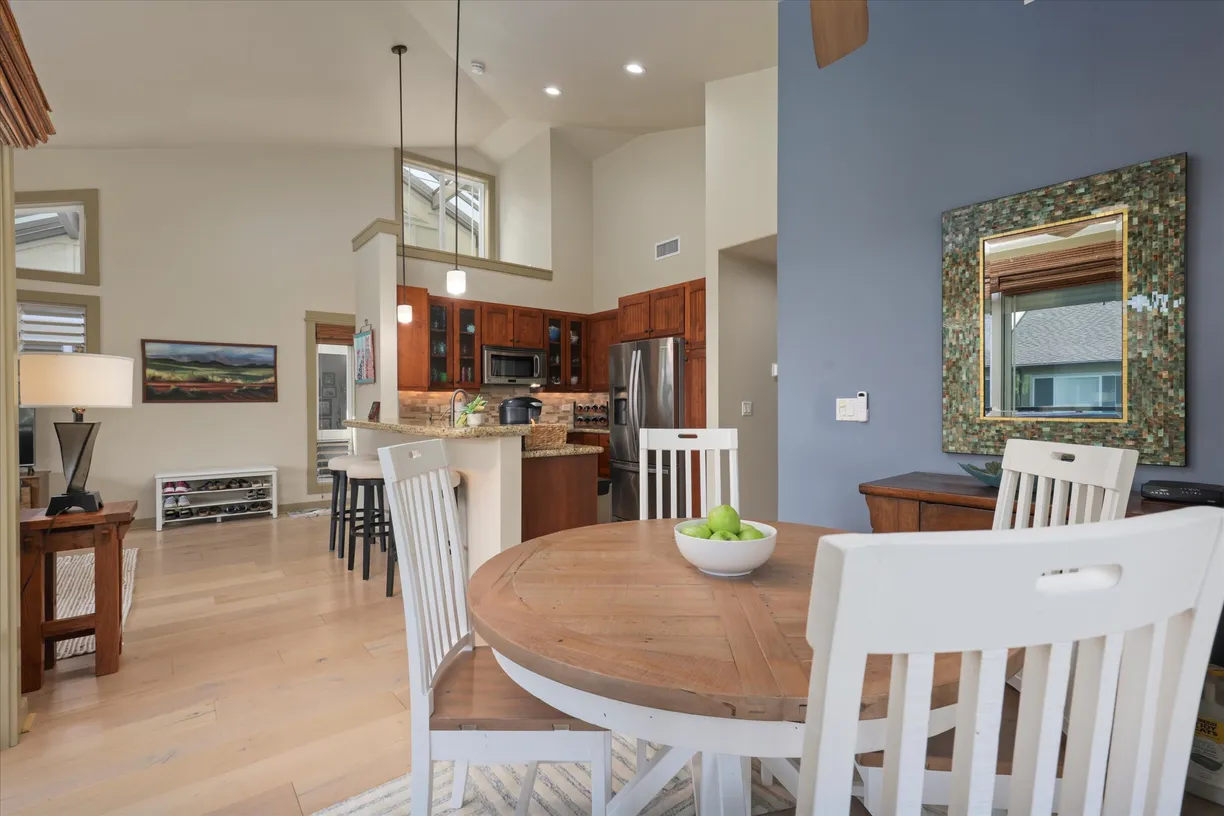 Hawaii Real Estate | View 75-6025 ALII DR, O202 | 2 Beds, 2 Baths