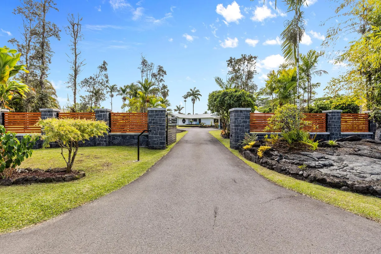 Hawaii Real Estate | View 15-1478 23RD AVE | Listing