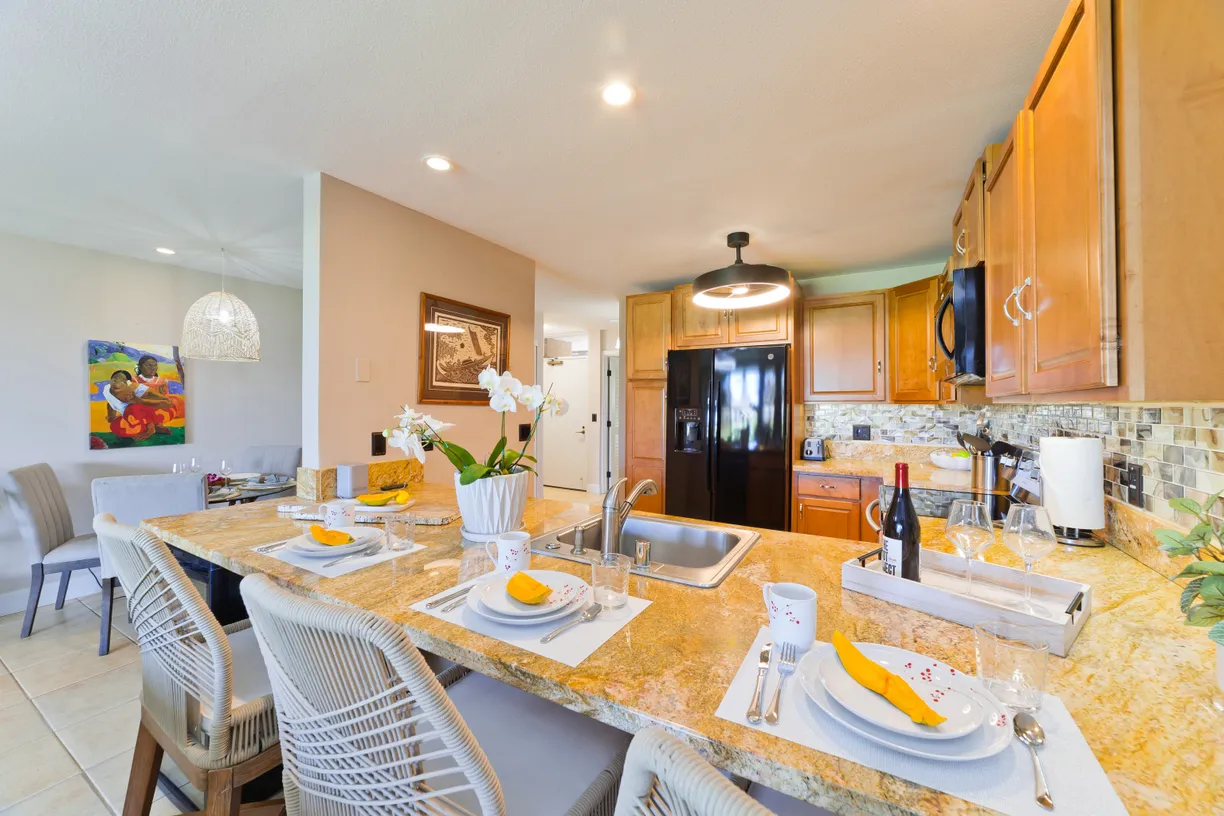 Hawaii Real Estate | View 68-3840 LUA KULA ST, H100 | Listing