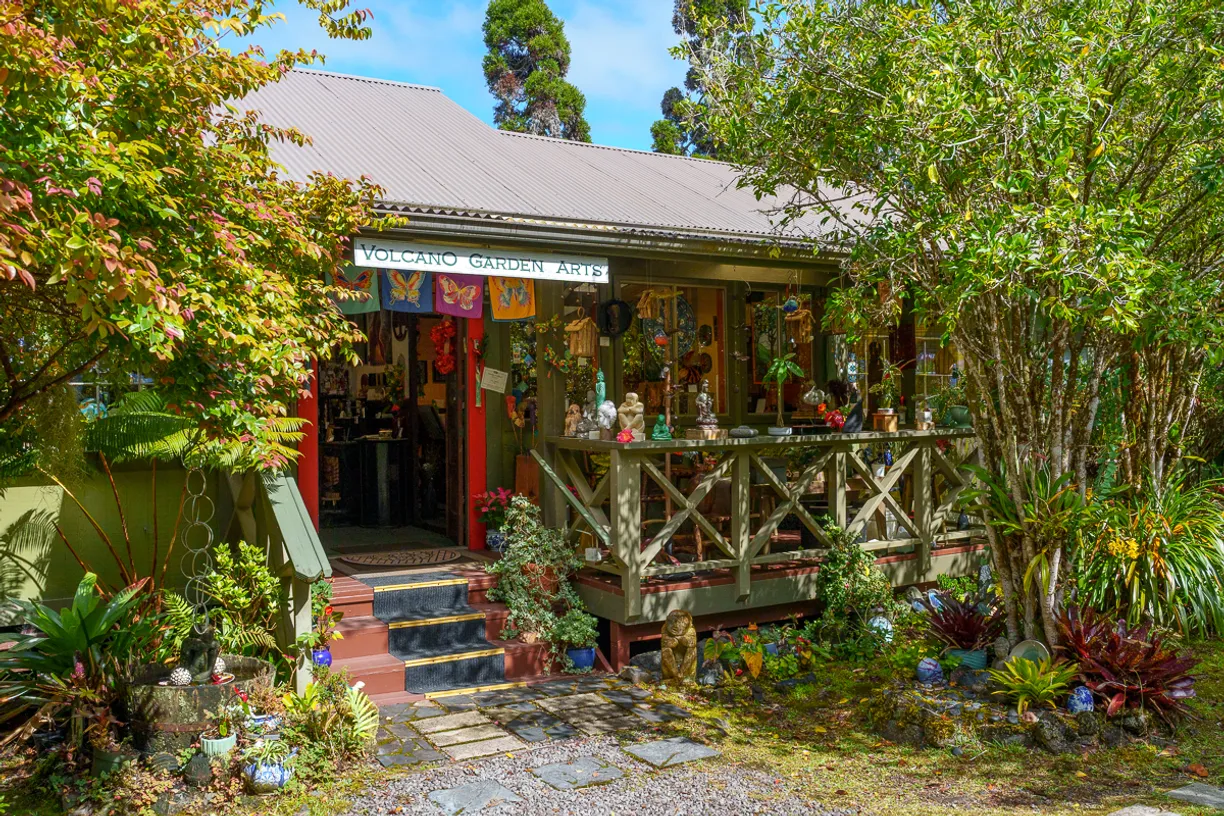 Hawaii Real Estate | View 19-3834 OLD VOLCANO RD | 3 Beds, 2 Baths