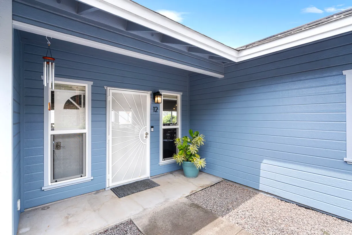 Hawaii Real Estate | View 73-4100 KULANUI PL | Listing