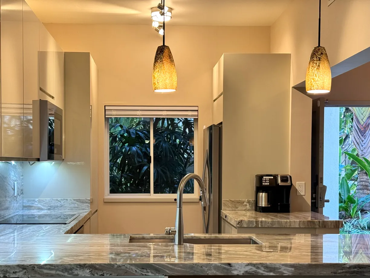 Hawaii Real Estate | View 69-1010 KEANA PL, B101 | Listing