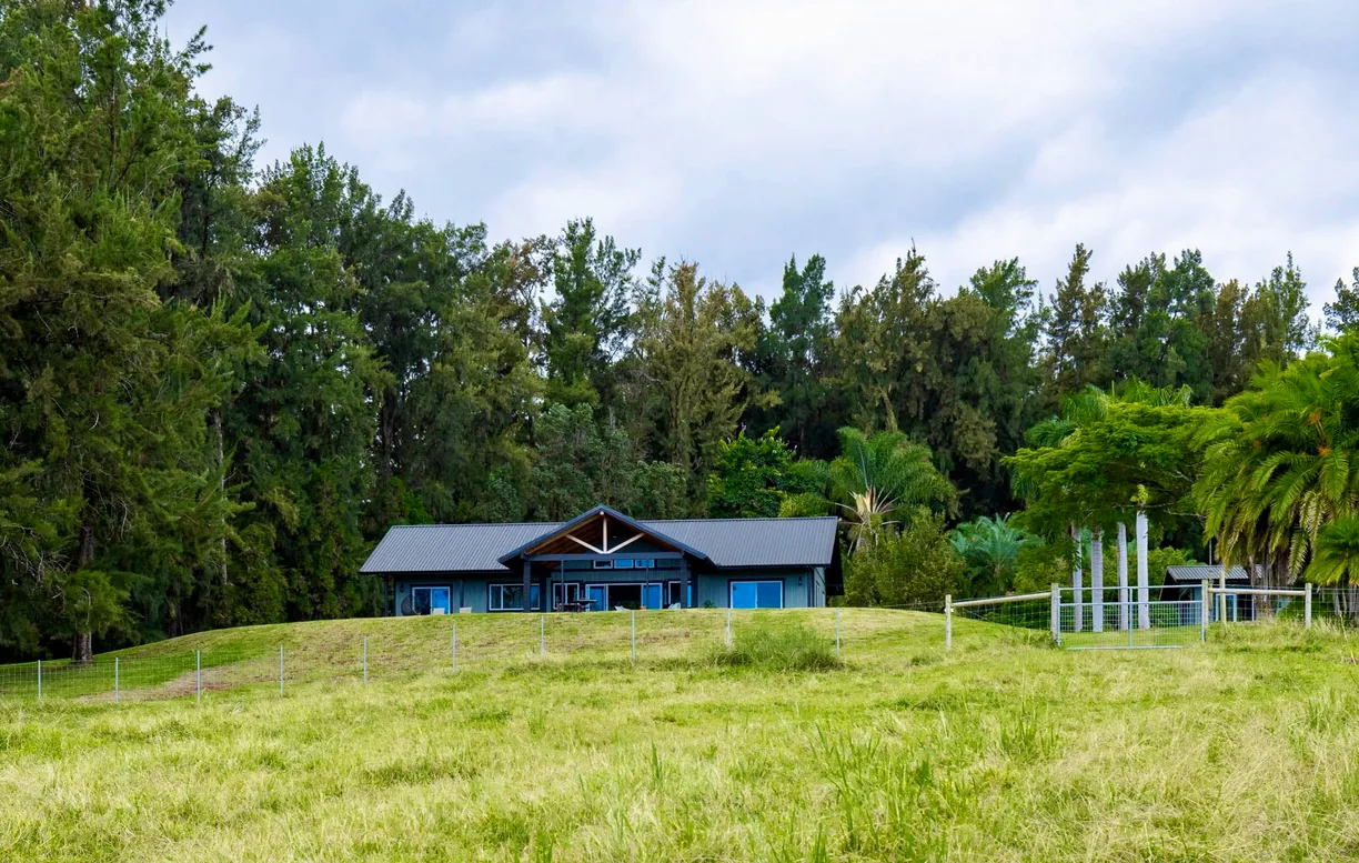 Hawaii Real Estate | View 36-574 SPENCER RD | 6 Beds, 5 Baths