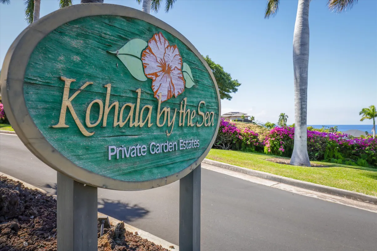Hawaii Real Estate | View 59-102 LUMAI PL | Listing