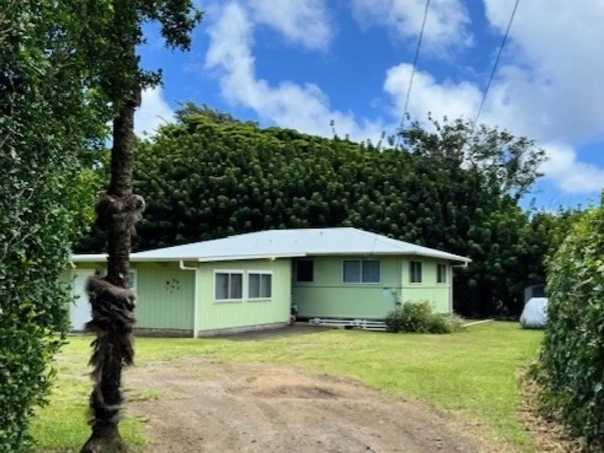 Hawaii Real Estate | View 54-3847-B AKONI PULE HIGHWAY | 3 Beds, 2 Baths