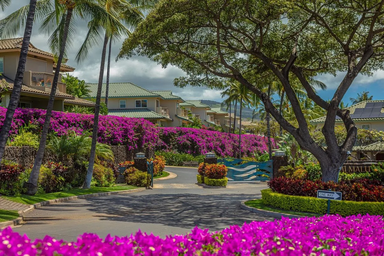 Hawaii Real Estate | View 360 Kai Malu Pl, 49-B | Listing