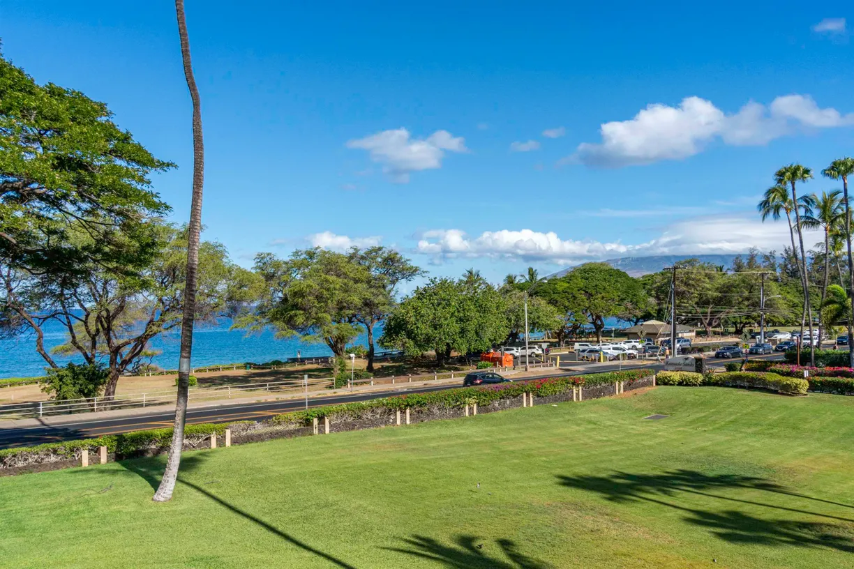 Hawaii Real Estate | View 2695 S Kihei Rd, 10-203 | 1 Bed