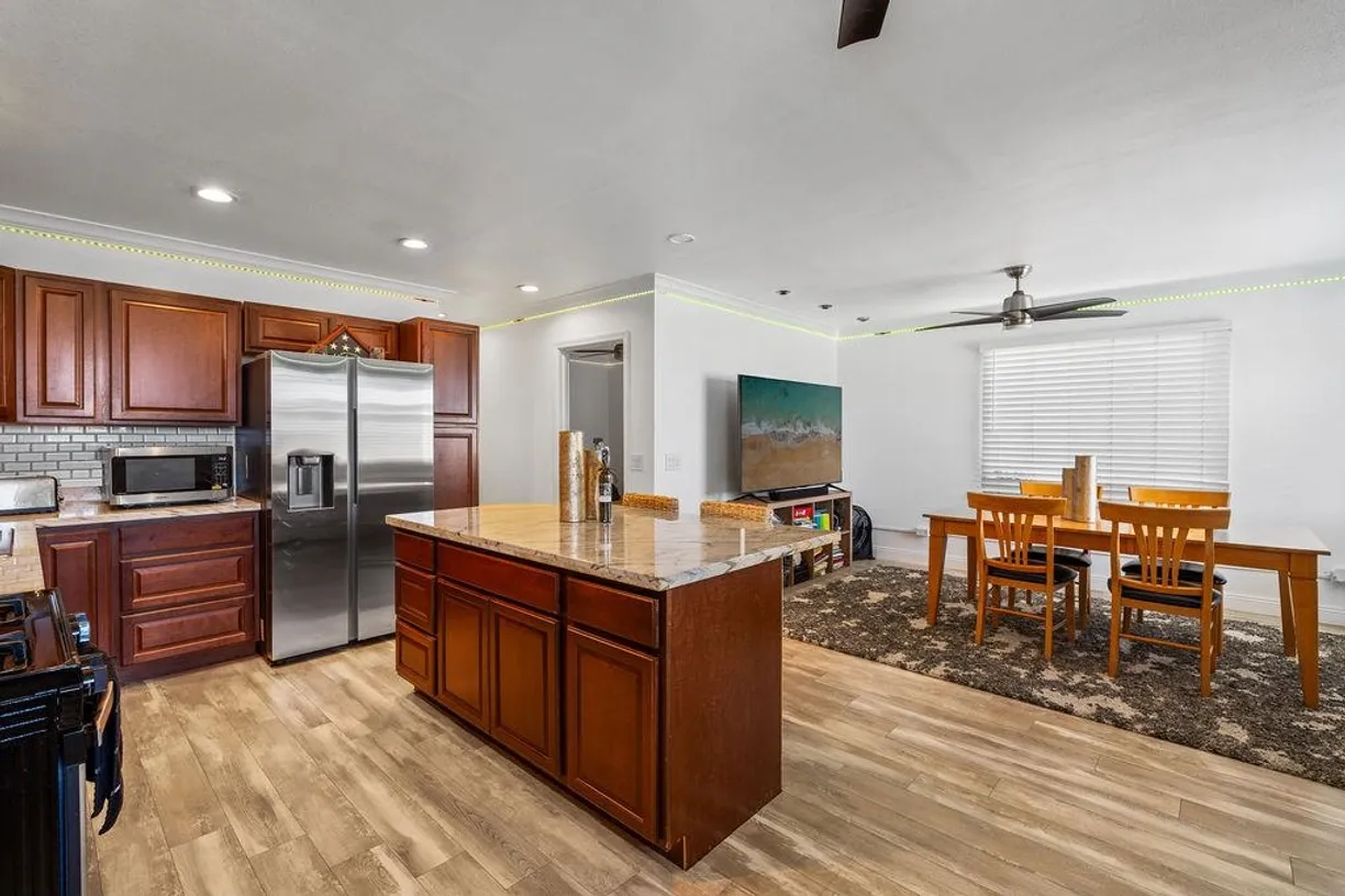 Hawaii Real Estate | View 613 Kalakaua St | Listing
