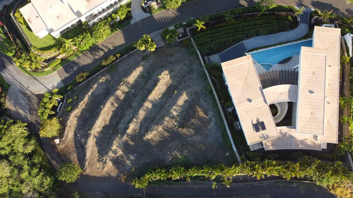 Hawaii Real Estate | View 10 Halapa Pl, 9 | Listing