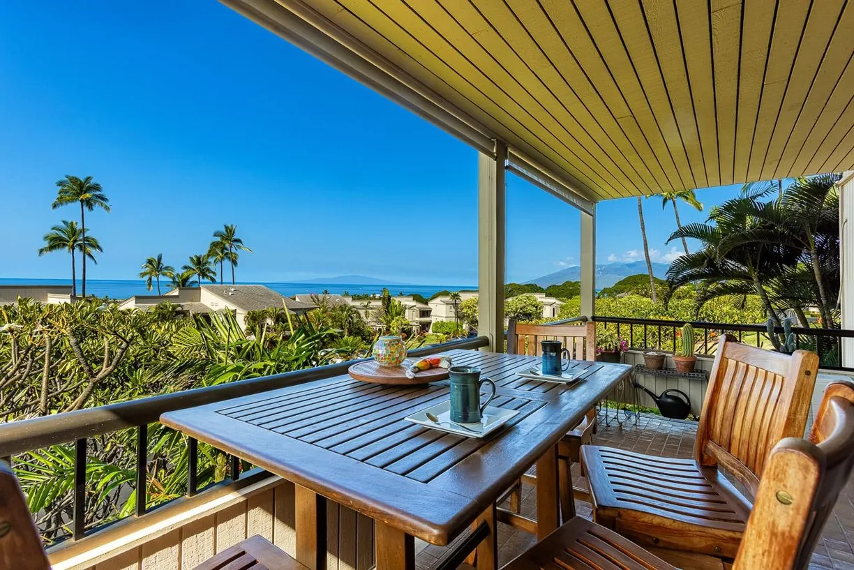 Hawaii Real Estate | View 10 Wailea Ekolu Pl, 405 | 2 Beds