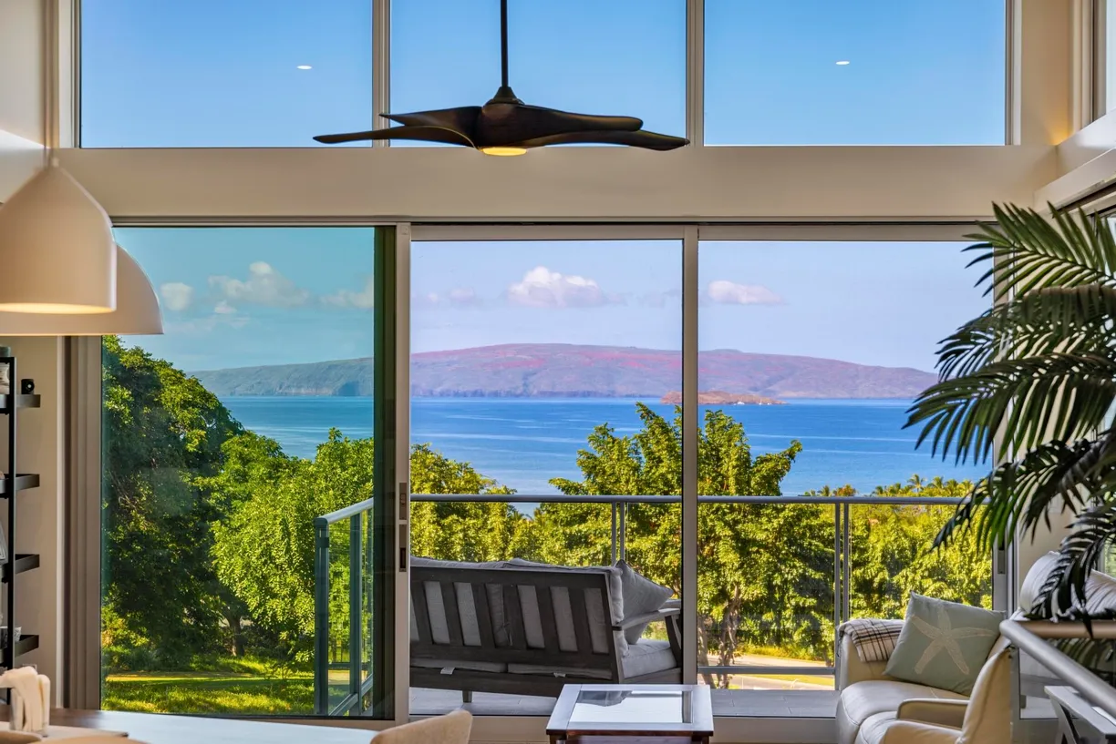 Hawaii Real Estate | View 244 Holomoana Way, 104 (17D) | 3 Beds