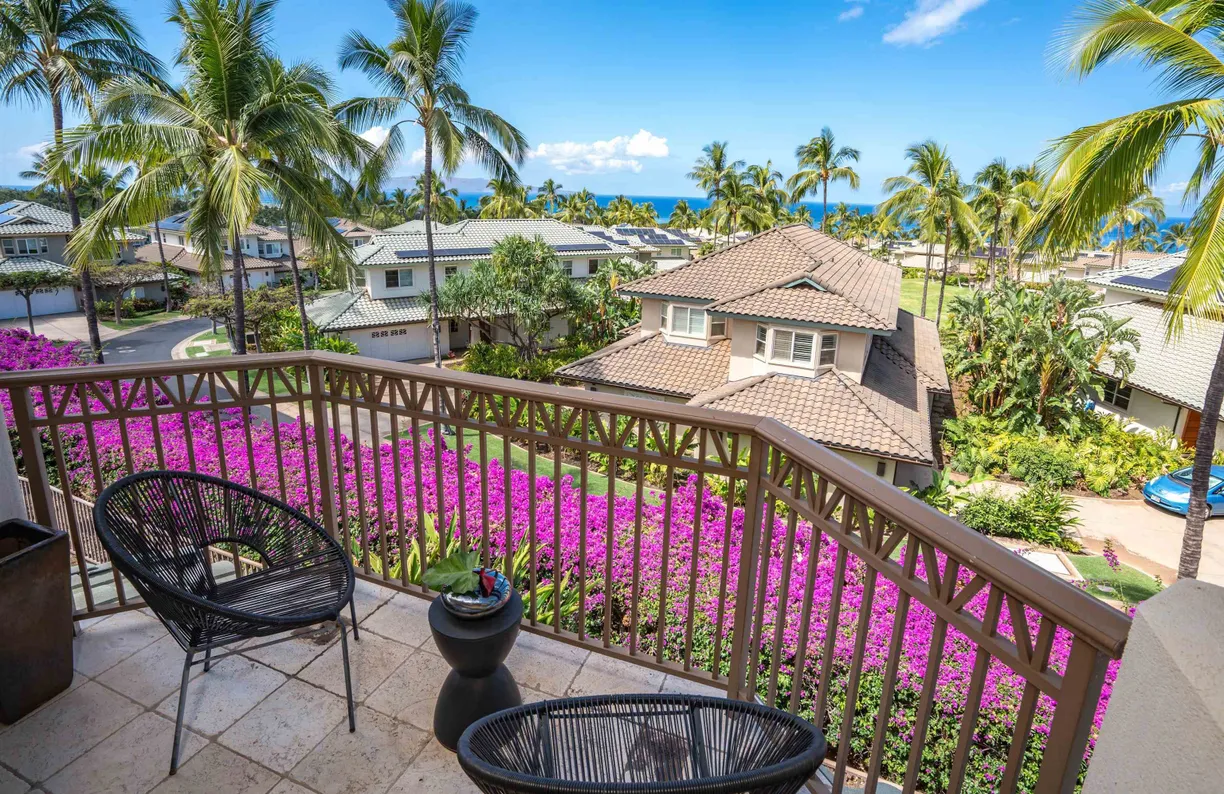 Hawaii Real Estate | View 168 Kainui Loop, 63B | 3 Beds