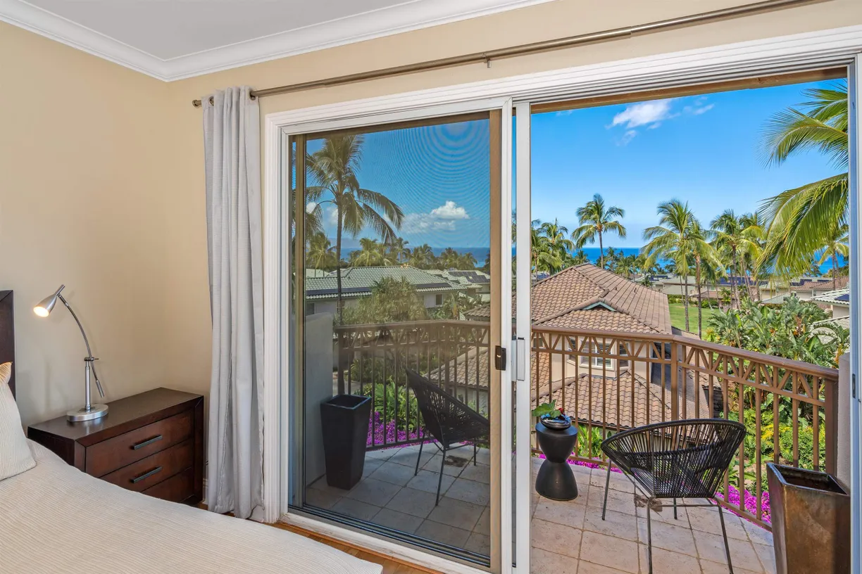 Hawaii Real Estate | View 168 Kainui Loop, 63B | Listing
