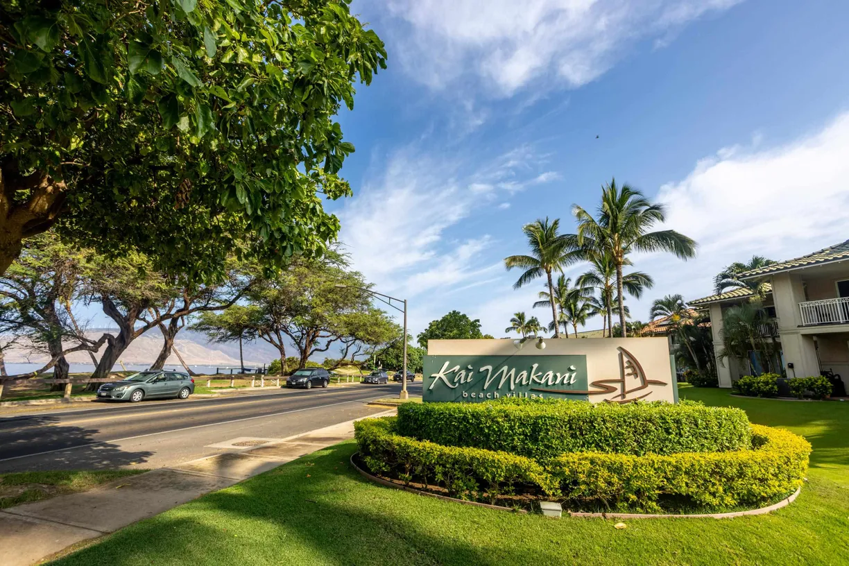 Hawaii Real Estate | View 34 Kai Makani Loop, 101 | 2 Beds