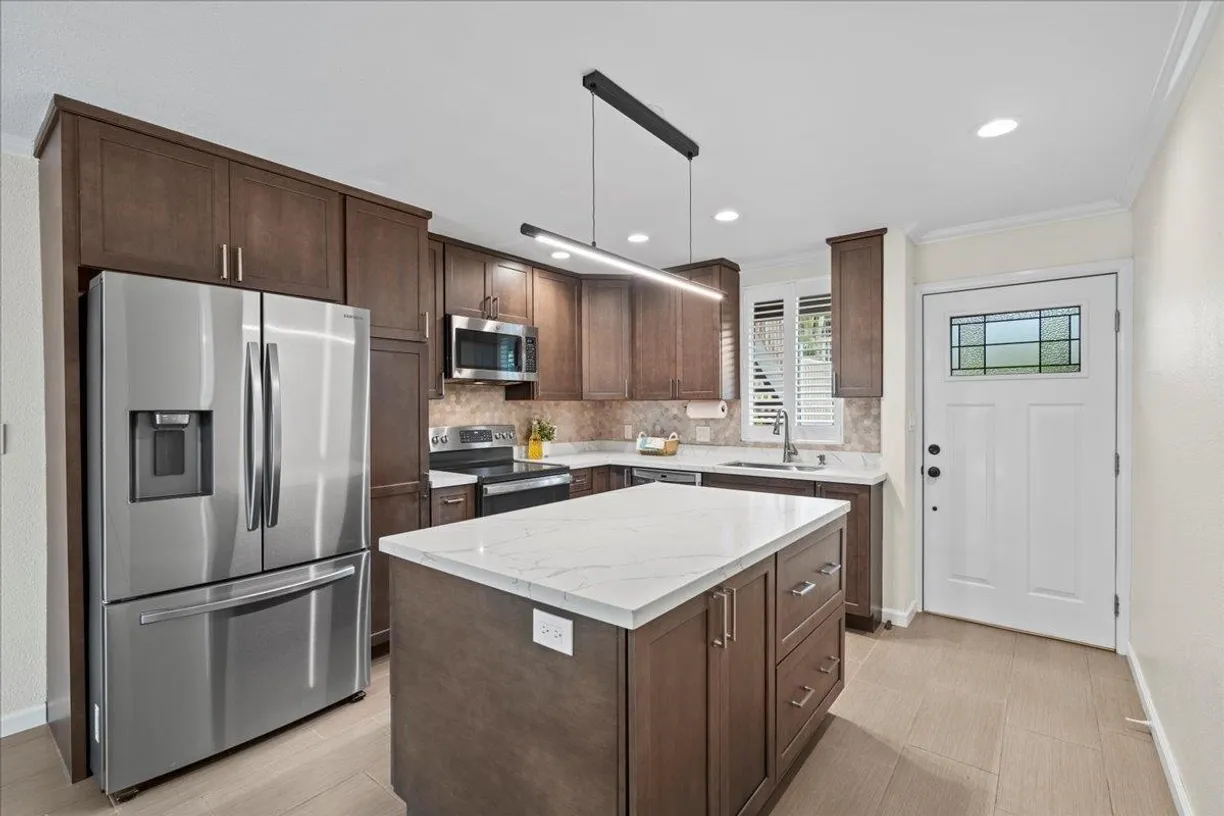 Hawaii Real Estate | View 140 Uwapo Rd, 35-104 | Listing