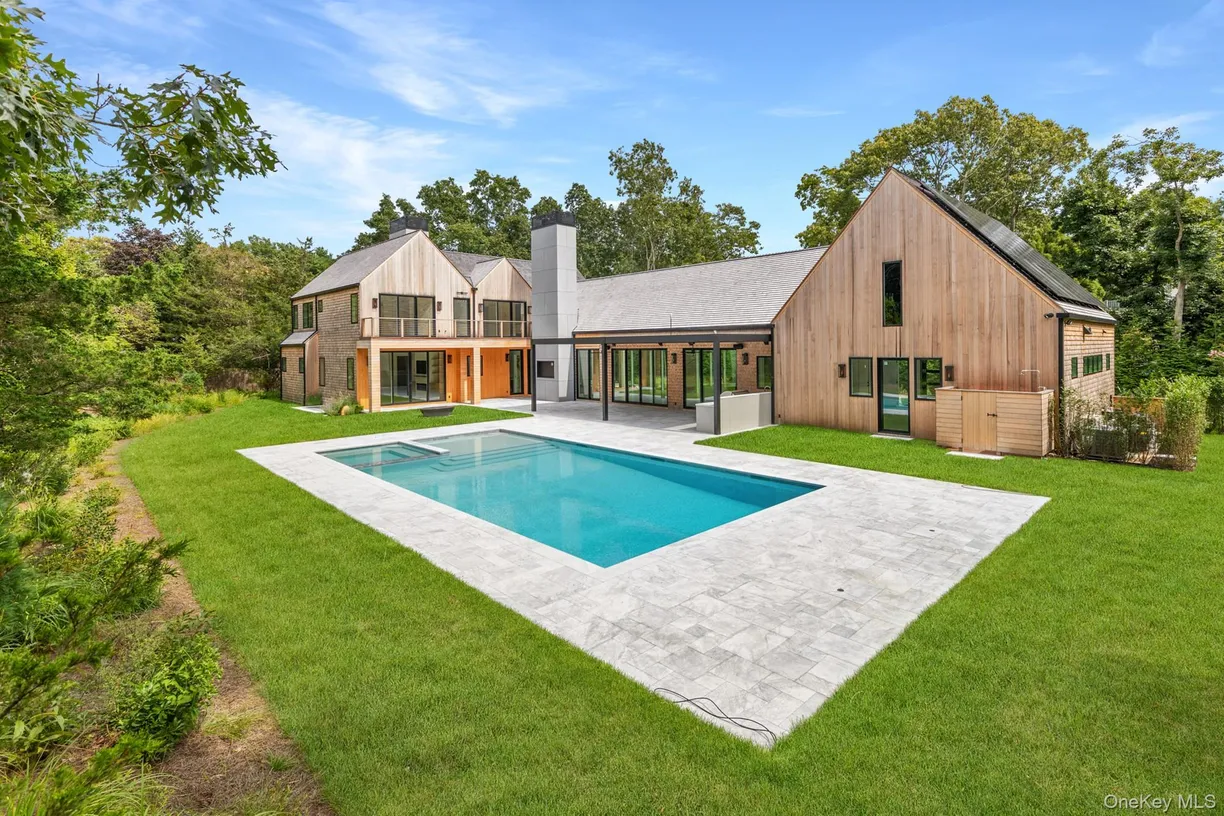 147 Old House Landing Road, East Hampton, NY 11937 Property for sale