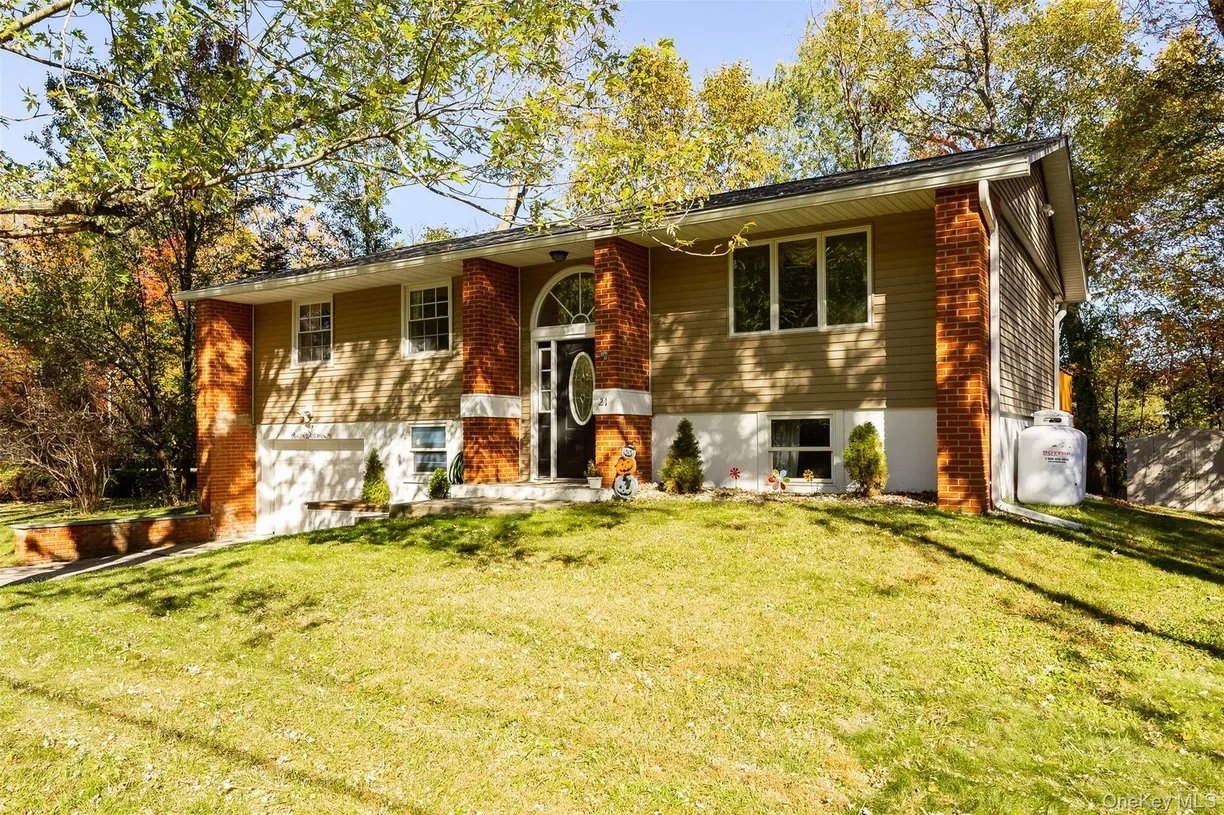 21 Vincent Road, Poughkeepsie, NY 12603 Property for sale