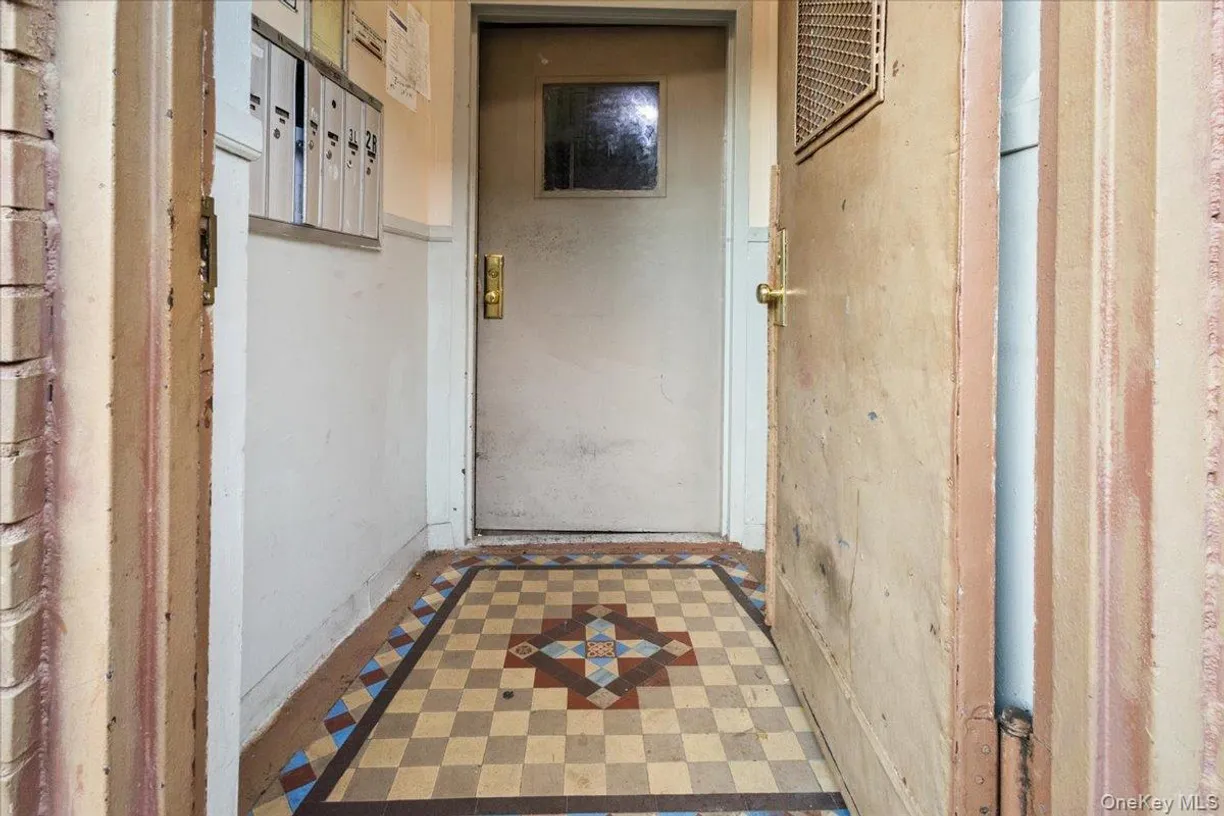 651 Central Avenue, Brooklyn, NY 11207 Property for sale