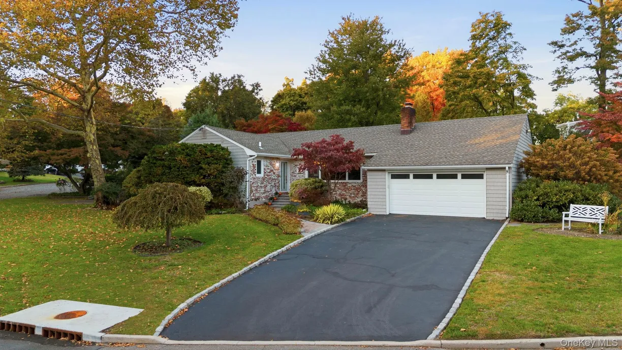 20 Fox Ridge Lane, Locust Valley, NY 11560 Property for sale