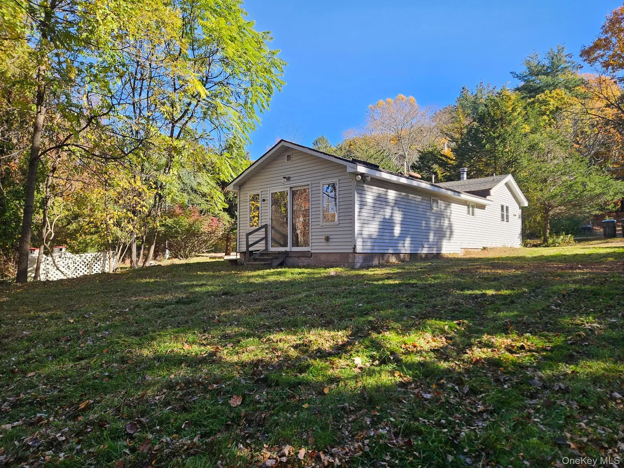 157 White Bridge Road, Middletown, NY 10940 Property for rent