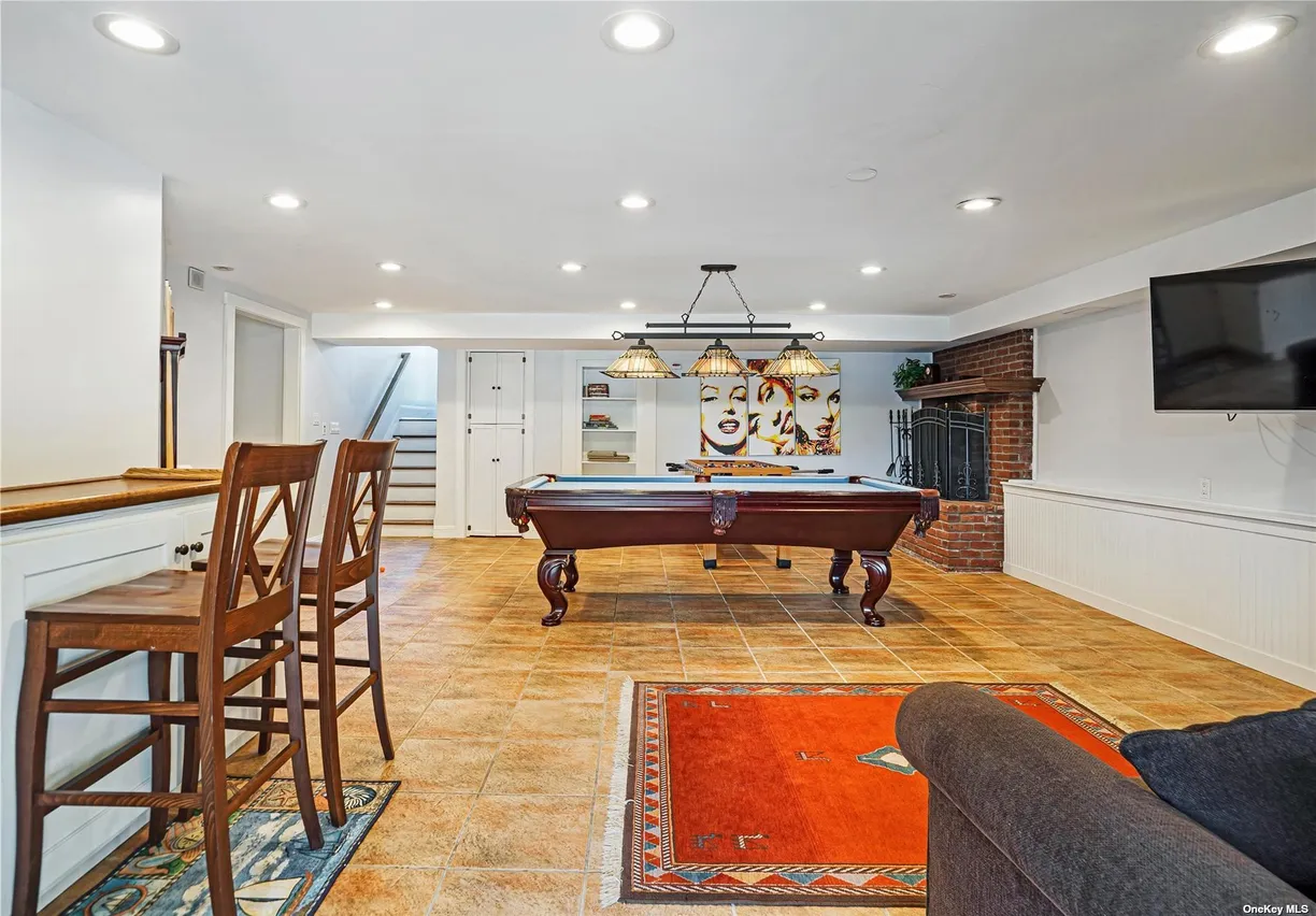 The Hamptons Real Estate | View 117 Beach Lane | Listing | View 12