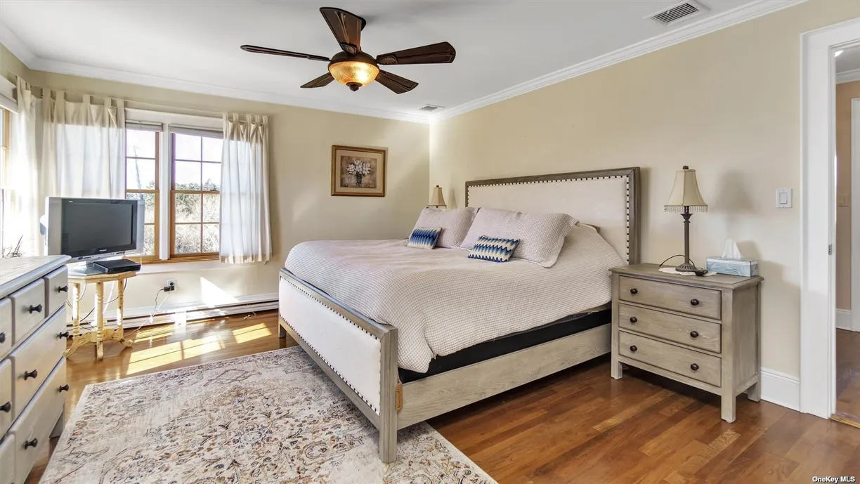 The Hamptons Real Estate | View 117 Beach Lane | Listing | View 6