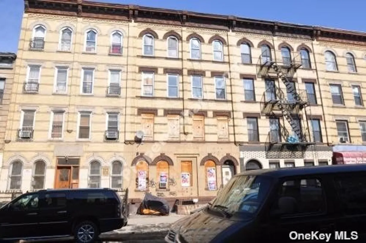 New York City Real Estate | View 727 Knickerbocker Avenue | 16 Beds, 8 Baths | View 1