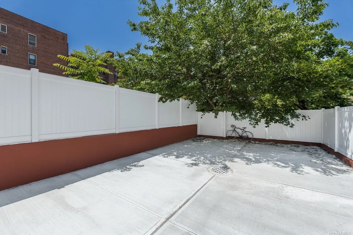 New York City Real Estate | View 31-22 29th Street, 2A | Listing | View 18