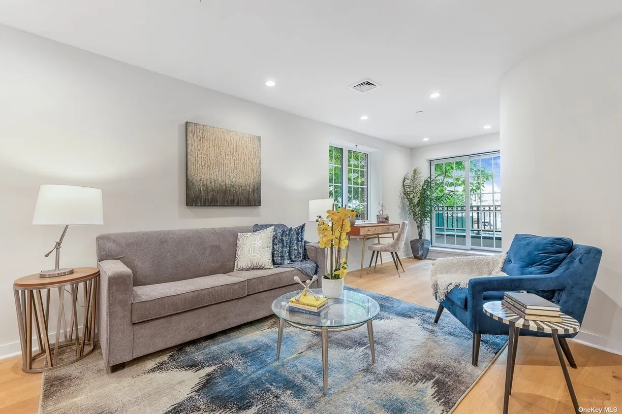 New York City Real Estate | View 31-22 29th Street, 2A | 2 Beds, 1 Bath | View 1