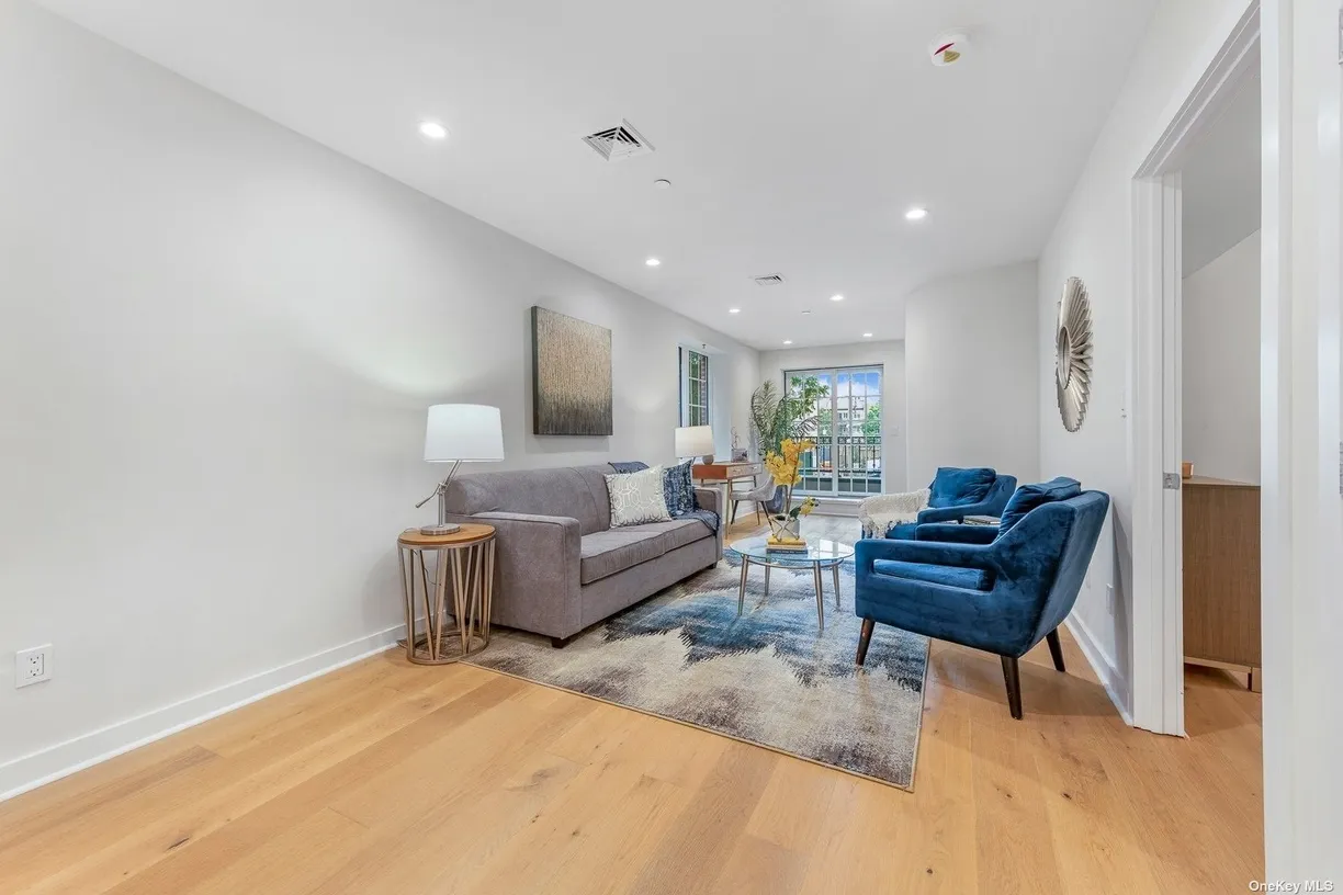 New York City Real Estate | View 31-22 29th Street, 2A | Listing | View 7