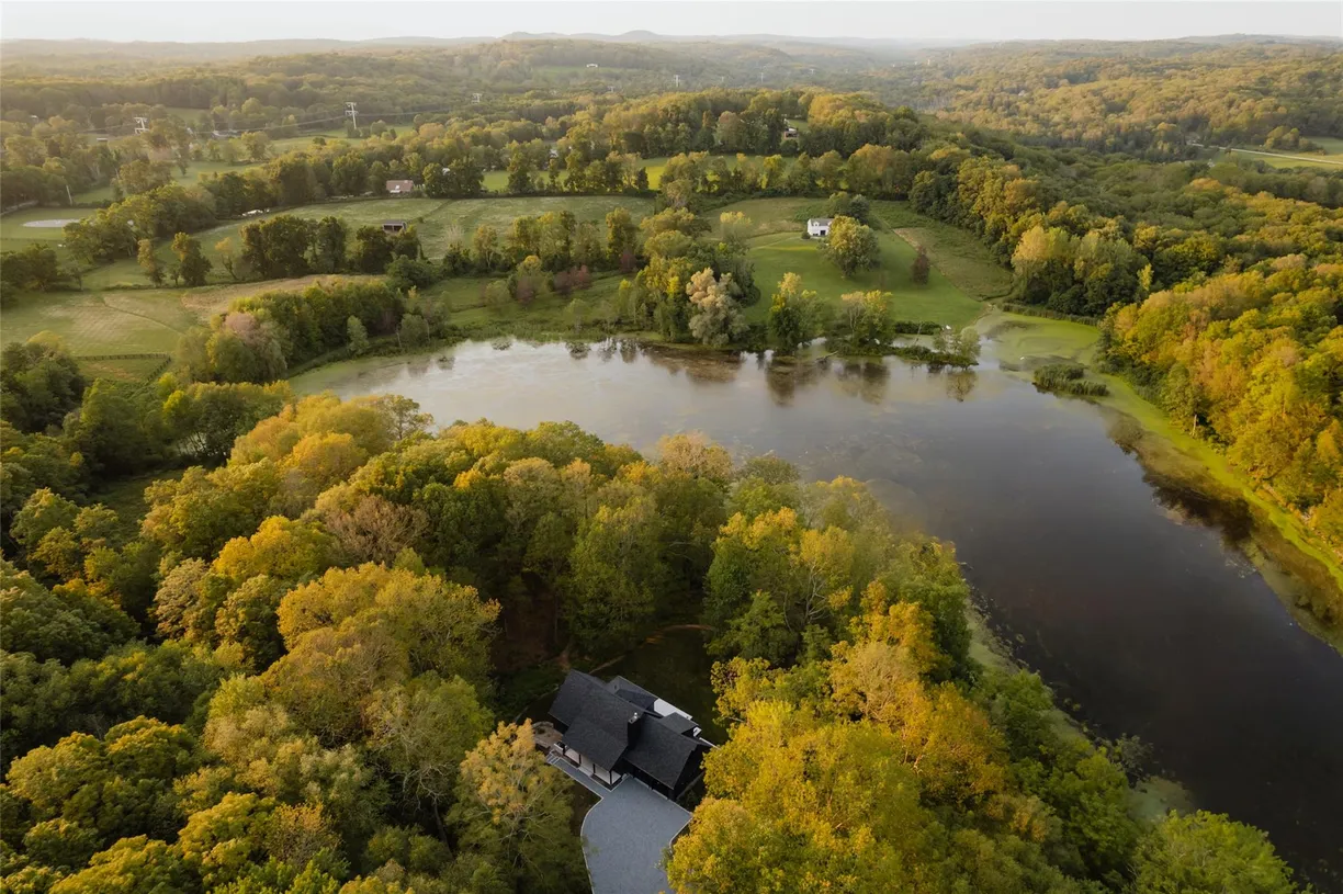 Hudson Valley Real Estate | View 258 Fox Run Road | Listing