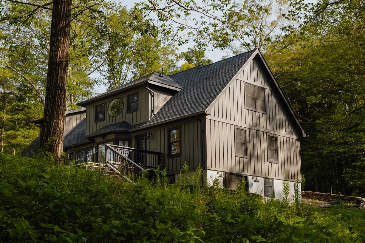 Hudson Valley Real Estate | View 258 Fox Run Road | 3 Beds, 3 Baths