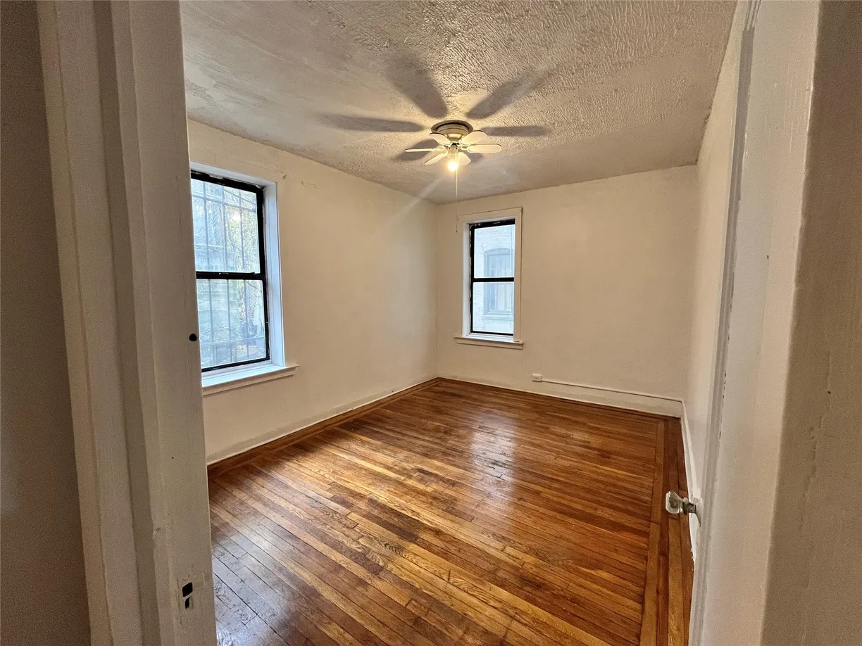 Westchester Real Estate | View 1 Caryl Avenue | 1 Bed, 1 Bath