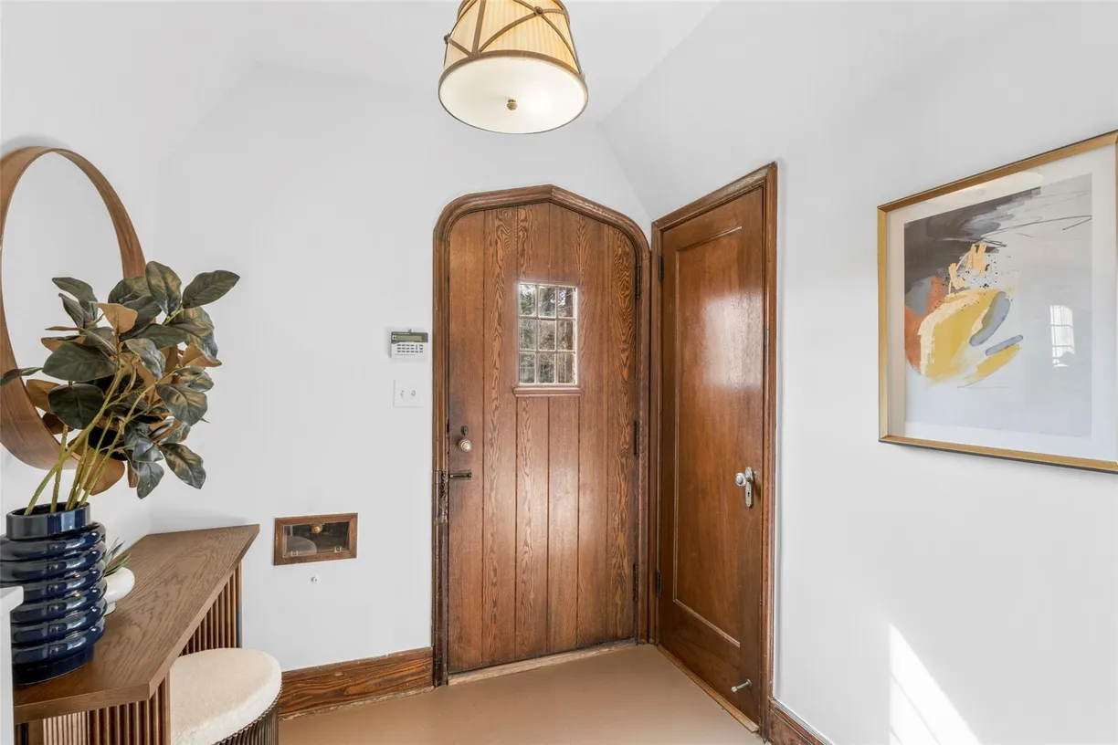 Westchester Real Estate | View 53 Fernwood Road | Listing