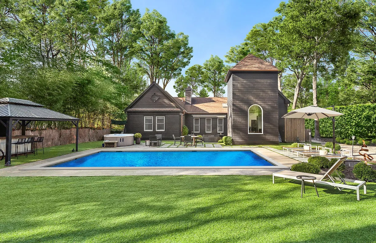 The Hamptons Real Estate | View 37 Coves End Lane | 4 Beds, 3 Baths