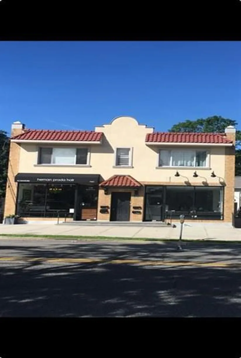 Westchester Real Estate | View 130 Brook Street, 2 | 2 Beds, 1 Bath