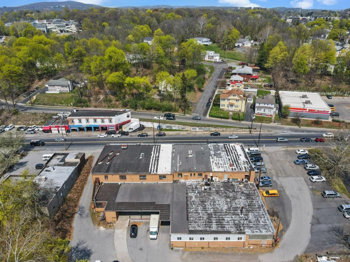 Rockland/Orange/NJ Real Estate | View 555 Broadway