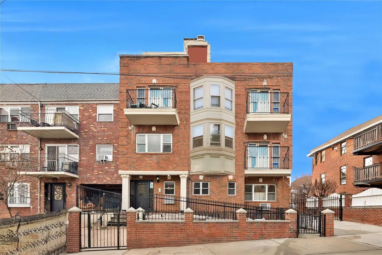 New York City Real Estate | View 46-16 Newtown Road