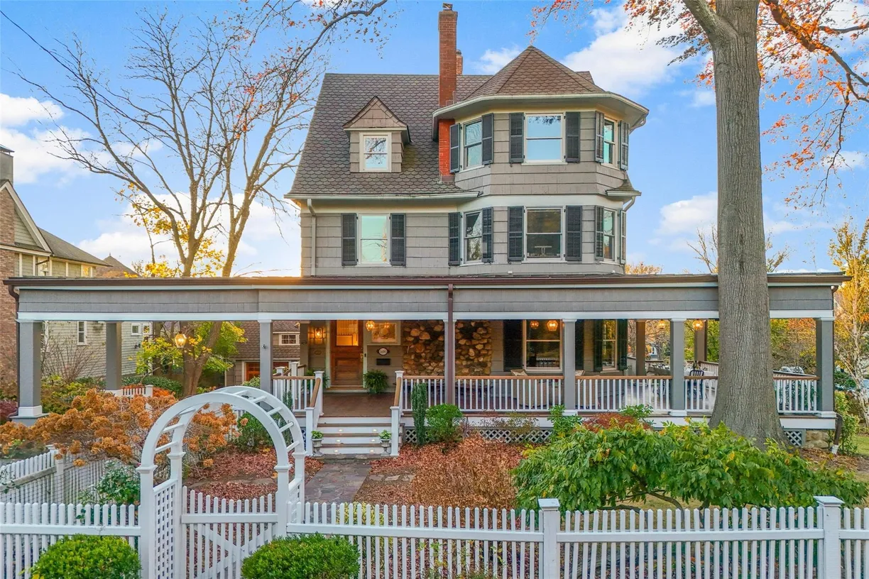 Westchester Real Estate | View 106 Beach Avenue | 7 Beds, 3 Baths