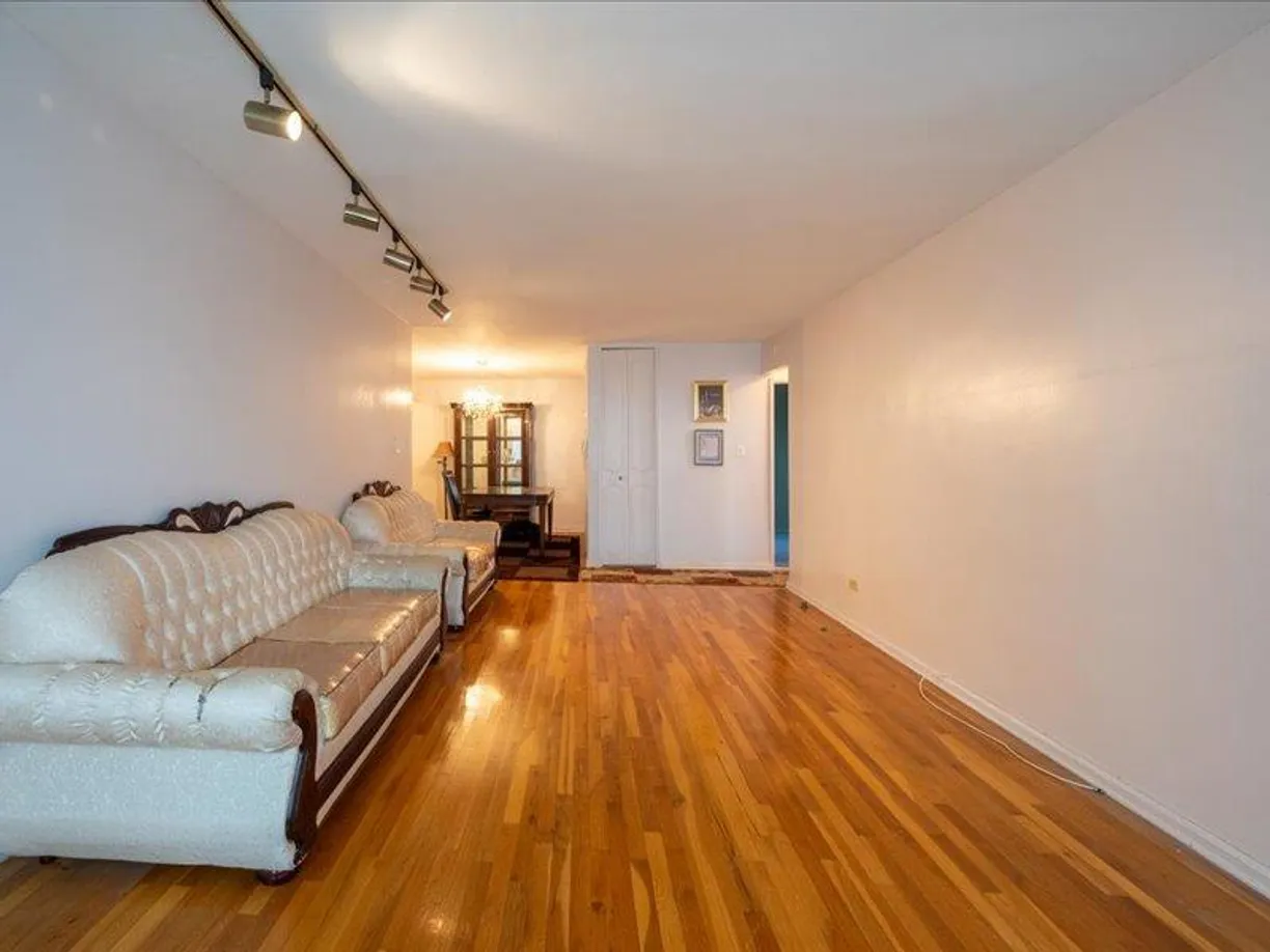 New York City Real Estate | View 1200 E 53 Street, 4S | Listing