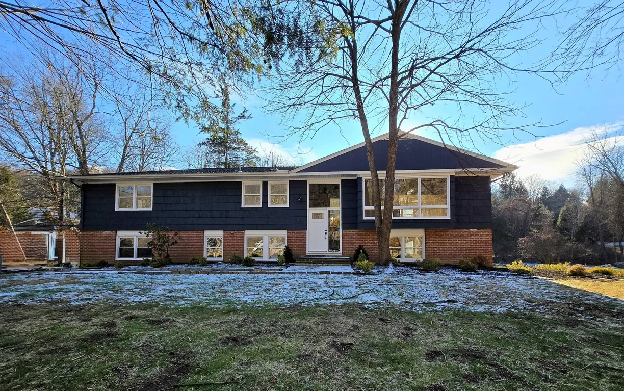 Westchester Real Estate | View 507 Millwood Road | 3 Beds, 3 Baths