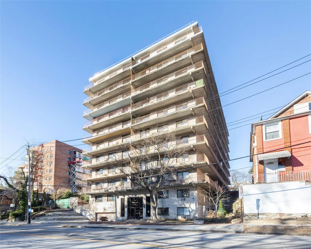 Westchester Real Estate | View 687 Bronx River Road, 3j | 1 Bed, 1 Bath