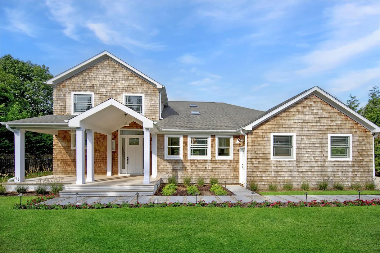 The Hamptons Real Estate | View 175 Bishops Lane | Listing