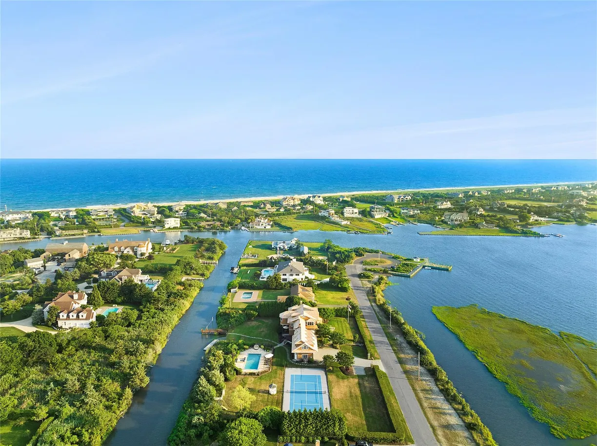 The Hamptons Real Estate | View 28 Quogo Neck Lane | Listing