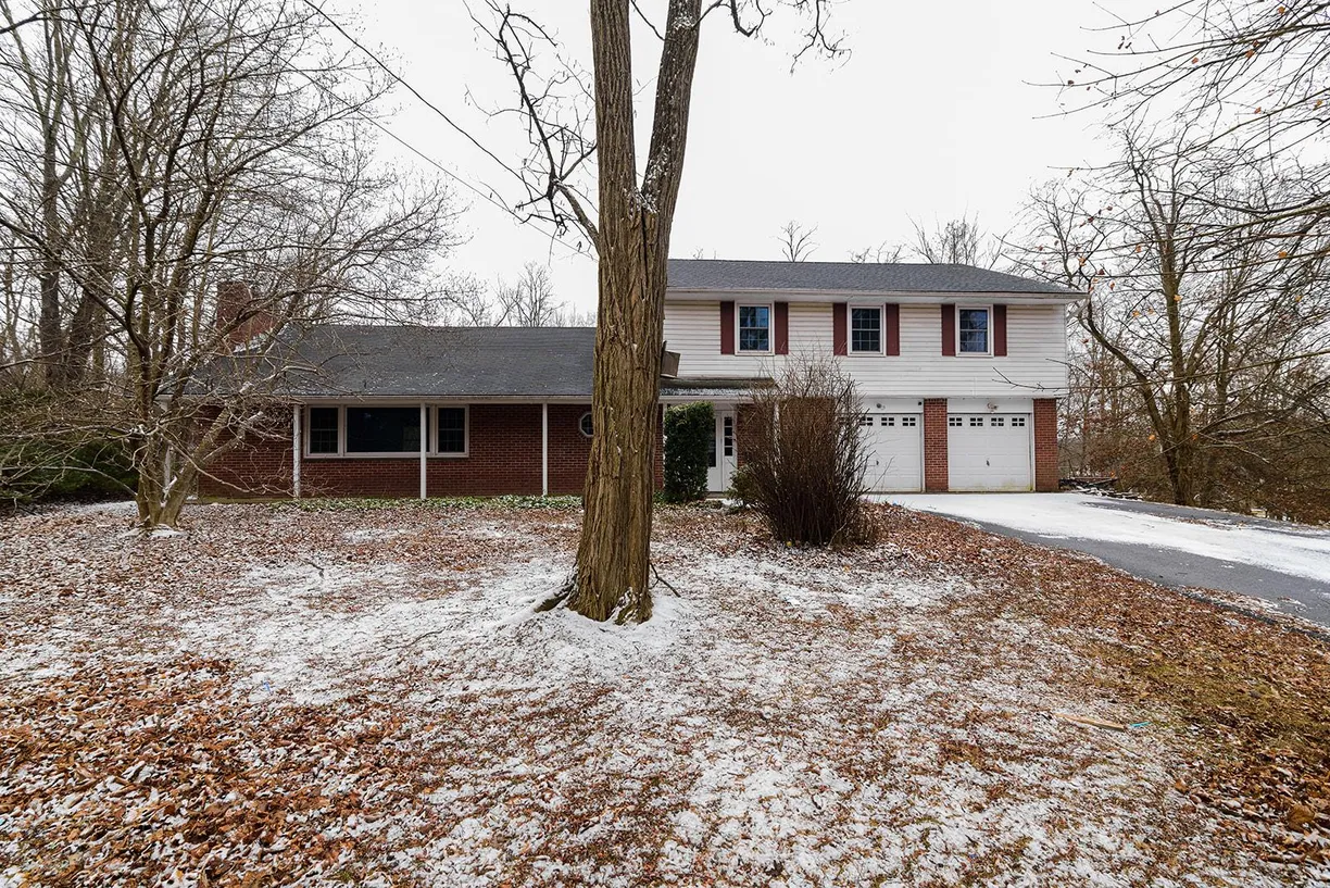 Hudson Valley Real Estate | View 24 Country Club Road | Listing