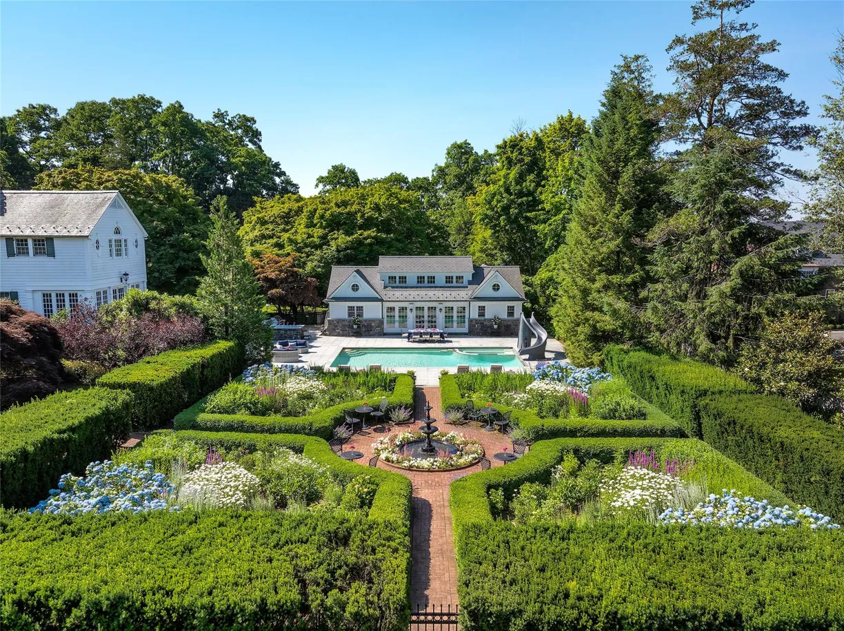 Westchester Real Estate | View 19 Hilltop Place | Listing