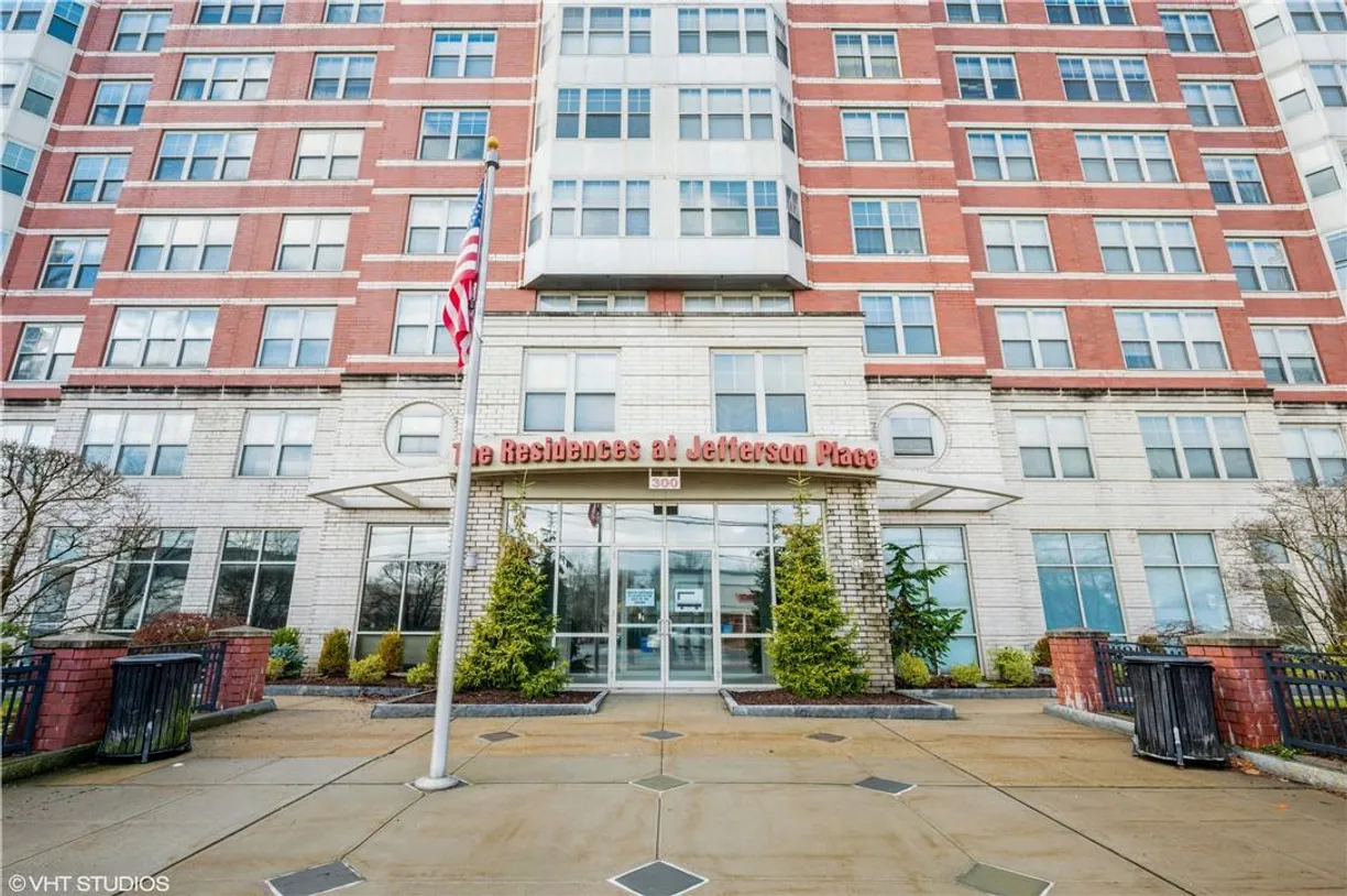 Westchester Real Estate | View 300 Mamaroneck Avenue, 825 | 1 Bed, 1 Bath