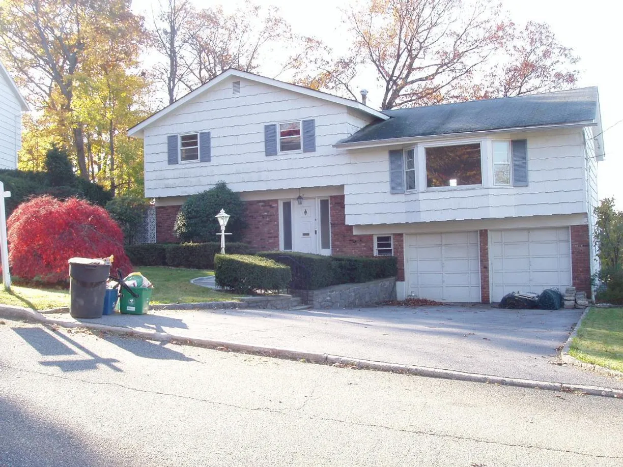 Westchester Real Estate | View 7 Theresa Lane | 4 Beds, 2 Baths